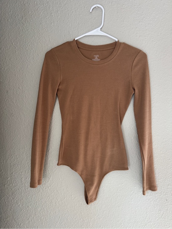 nuuds Tops - Nuuds Ribbed Bodysuits - set of 2 XS 🖤🤎